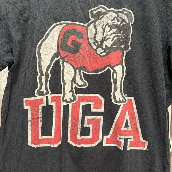 University of Georgia T-Shirt - Picture 2 of 4